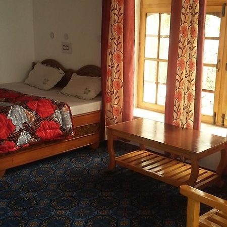 Ldumra Oasis Otel Hundar Dış mekan fotoğraf