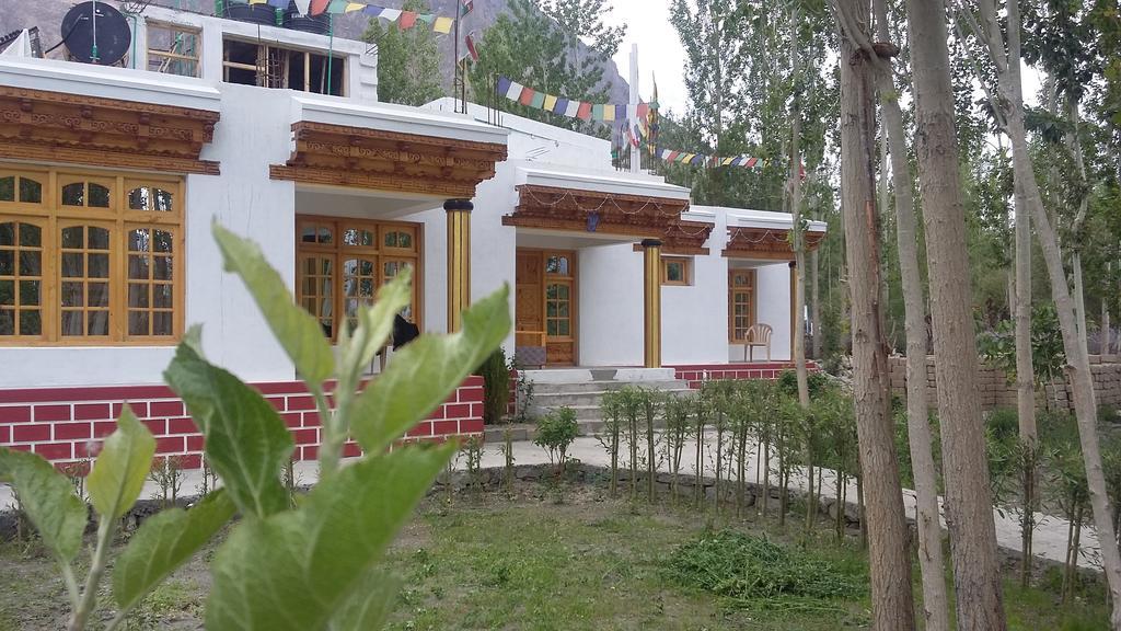 Ldumra Oasis Otel Hundar Dış mekan fotoğraf